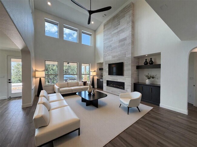 Building Photo - 7801 Aria Loop