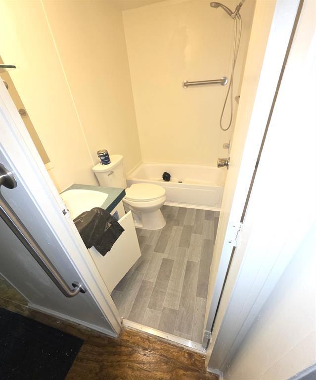 Building Photo - 7113 Comstock Cove