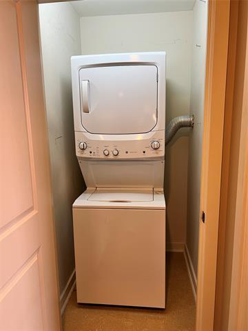 Building Photo - 1200 Main St