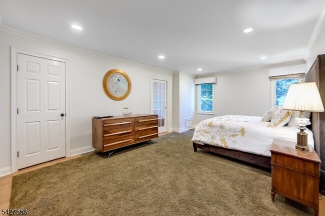 Building Photo - 7 Byron Rd