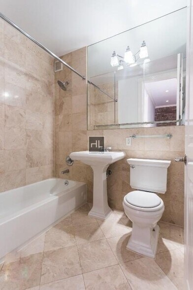 Building Photo - E 1ST ST.