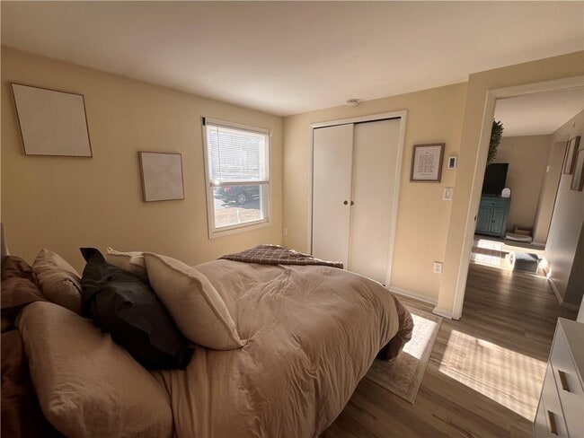 Building Photo - 20B Sunrise Dr