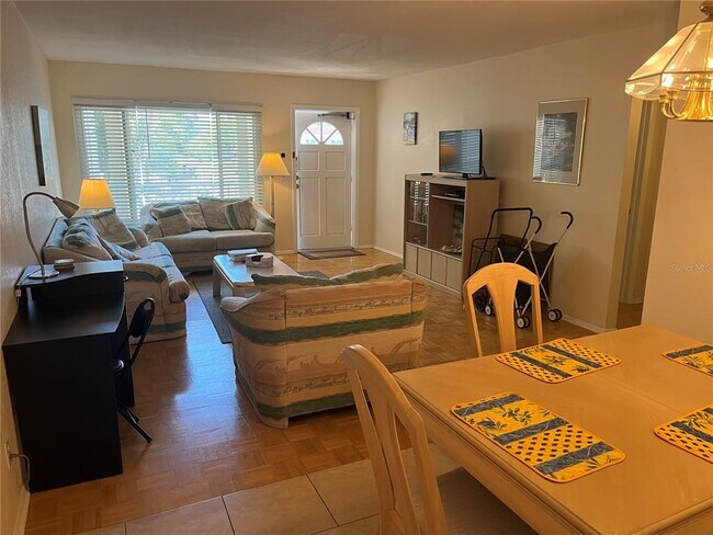 Building Photo - 2071 Australia Way W