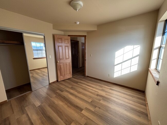 Building Photo - 286 Jefferson St