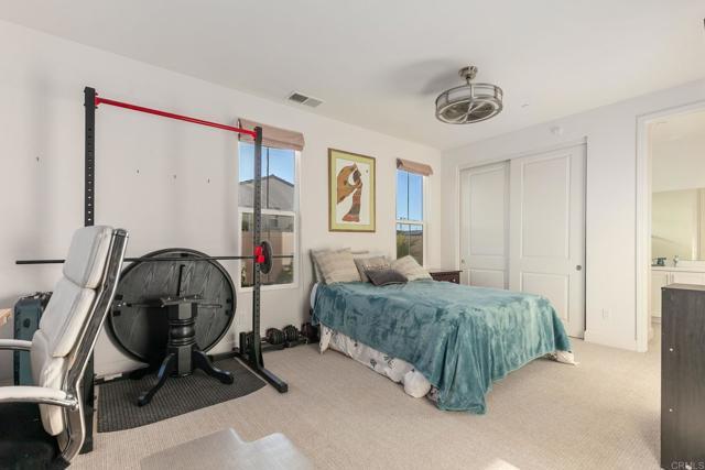 Building Photo - 1316 Vista Ave