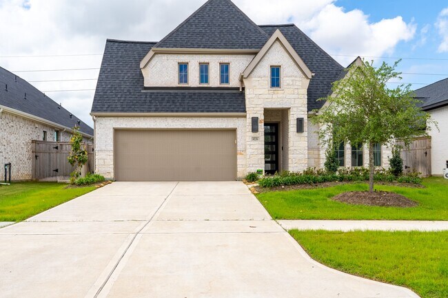 Building Photo - 4226 Maple Glen Dr