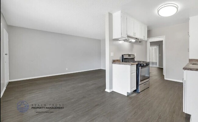 Floorplan - 930 N. Unruh Avenue