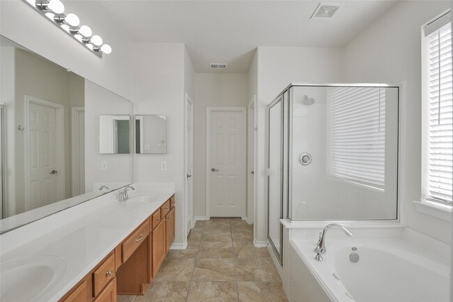 Building Photo - 3618 Orchard Valley Ln
