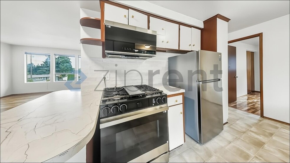Building Photo - Unit