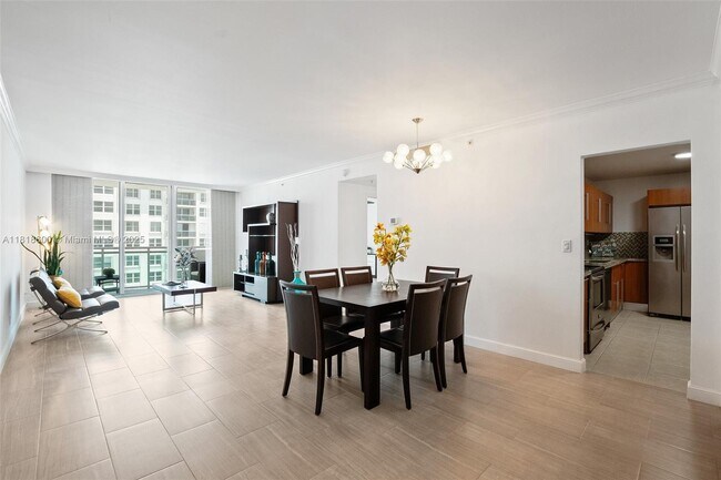 Building Photo - 3001 S Ocean Dr