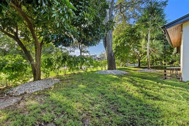 Building Photo - 7705 SW 171st Terrace