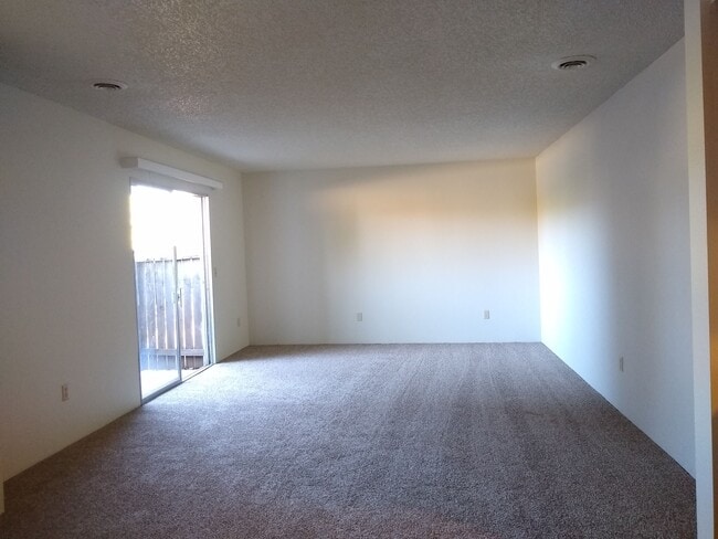 Living room - 1960 S Dora St