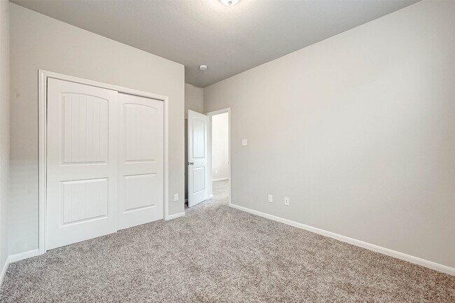 Building Photo - 6110 Scott Way