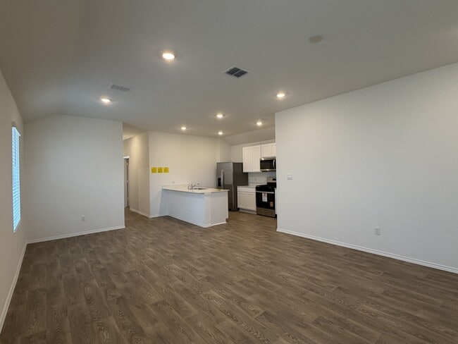 Building Photo - 312 Nizao Ln