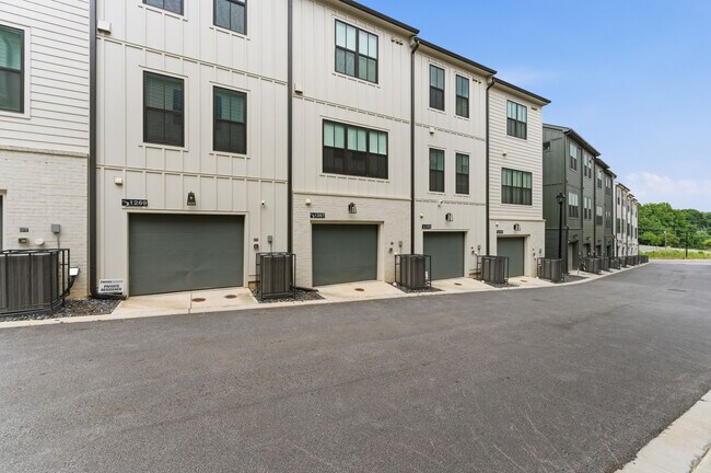 Building Photo - 1267 Zucchini Circle-