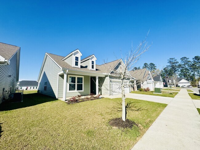 Building Photo - 2422 Capri Ct