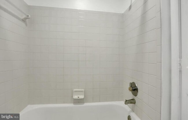 Building Photo - 3902 Cotton Tree Ln