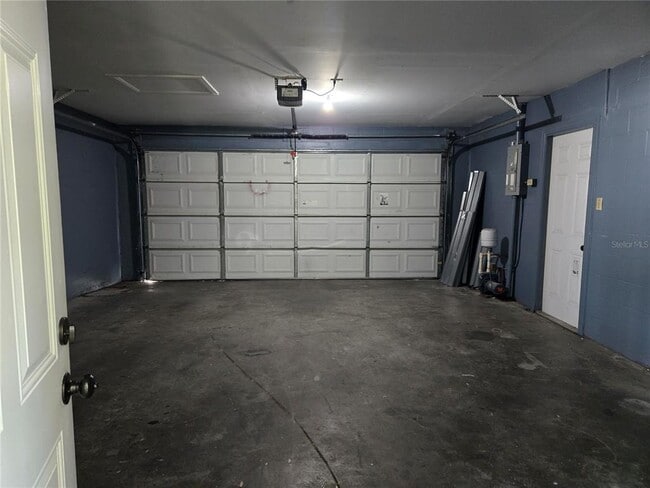 Building Photo - 9629 Morehead Ln