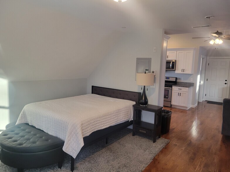 Building Photo - 20 Commonwealth Ave