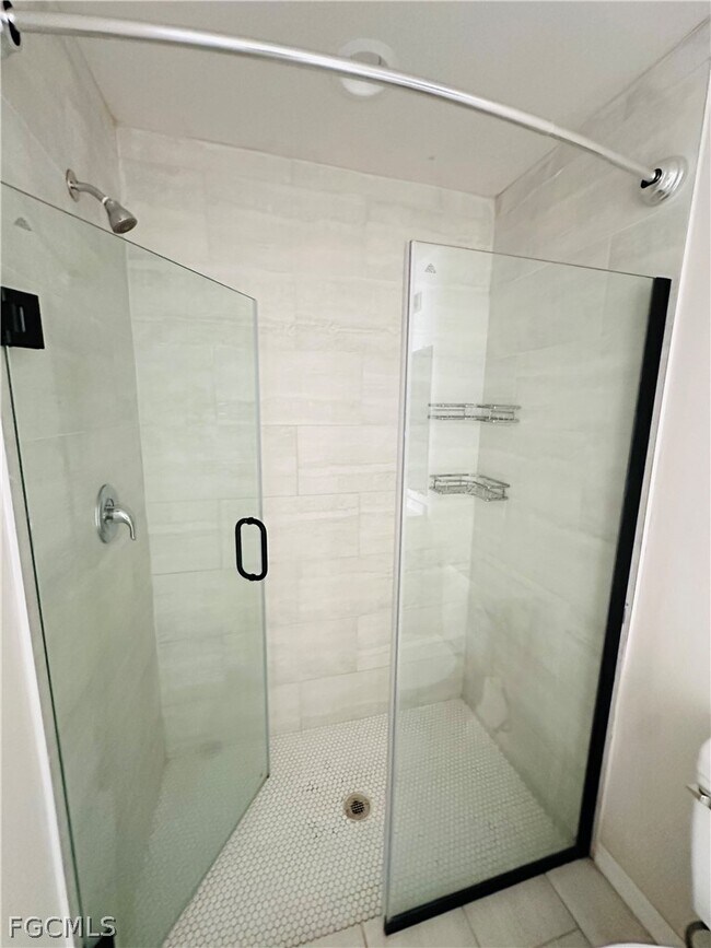 Building Photo - 3020 Skyline Blvd