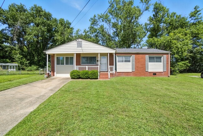 Primary Photo - 1037 Randall Ct