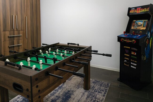 Building Photo - 3108 Highland Park Ave