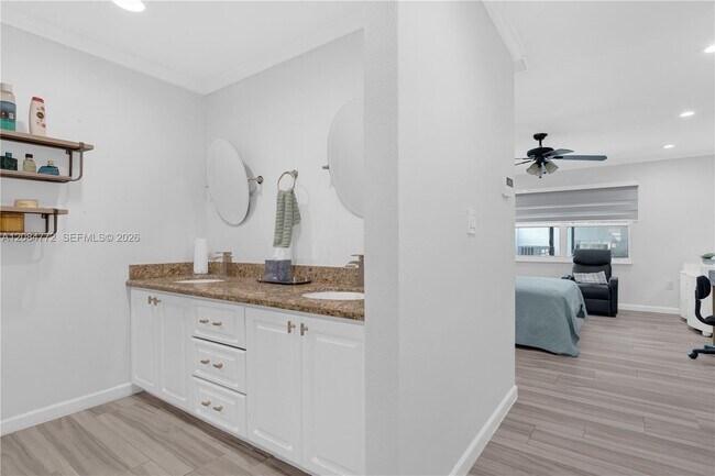 Building Photo - 1777 SW 136th Pl