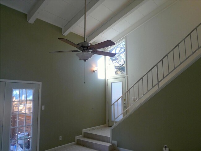 Building Photo - 3300 Clawson Rd