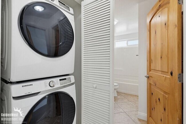 Building Photo - Charming 1Bdm 1Ba Condo in Imperial Beach!