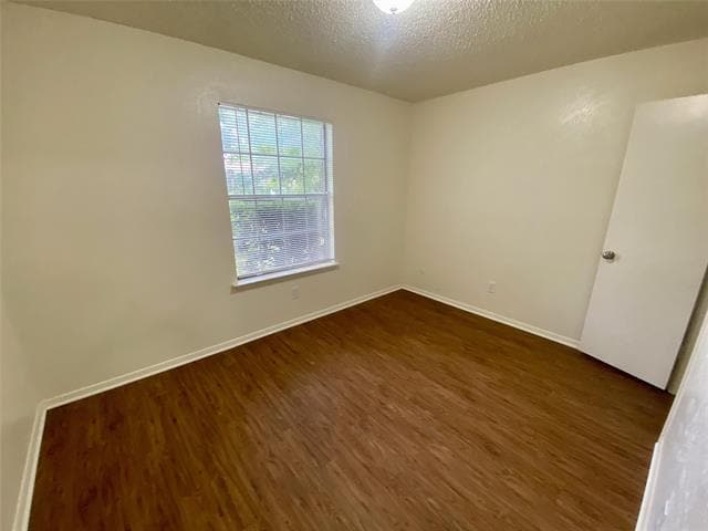 Building Photo - 7513 Meadowbrook Dr