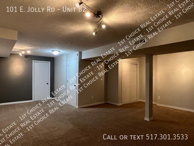 Building Photo - 101 E Jolly Rd