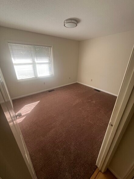 Building Photo - 5 Werner Ct