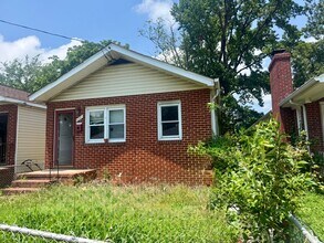 Building Photo - Owner Financing / Easy Path To Being A Homeowner