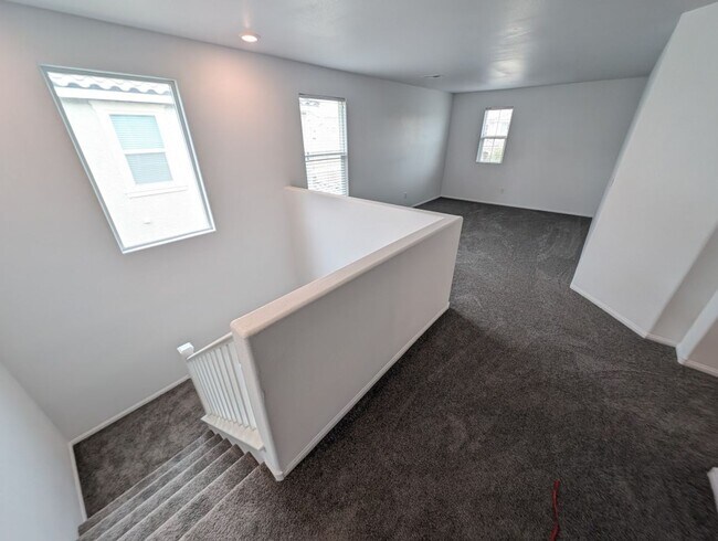 Building Photo - 10282 Massachusetts Ln
