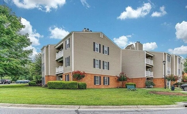Building Photo - 2973 Winterberry Dr