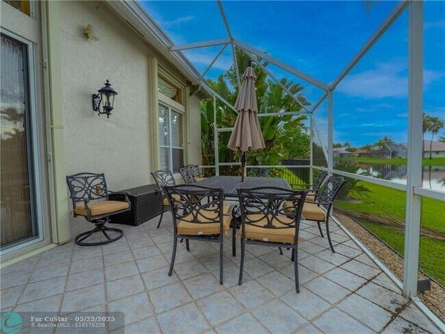Building Photo - 20107 Ocean Key Dr