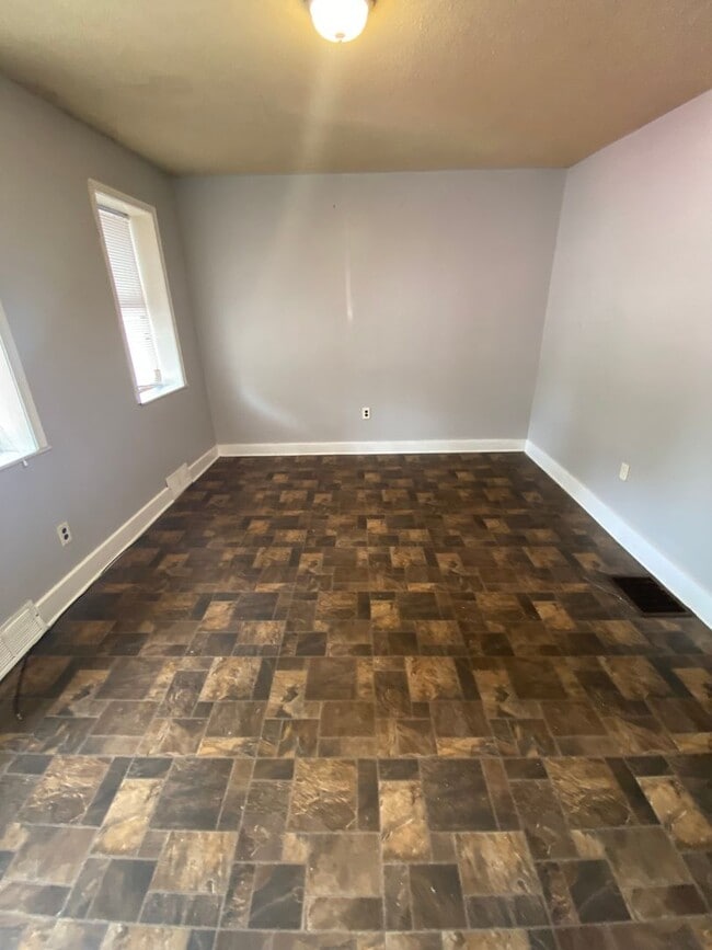 Building Photo - Charming 2BR, 1BA and a bonus room in Lancaster City