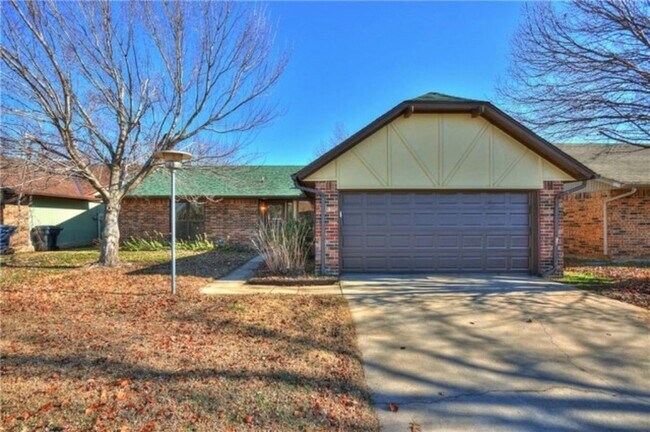 Primary Photo - 208 Conestoga Dr