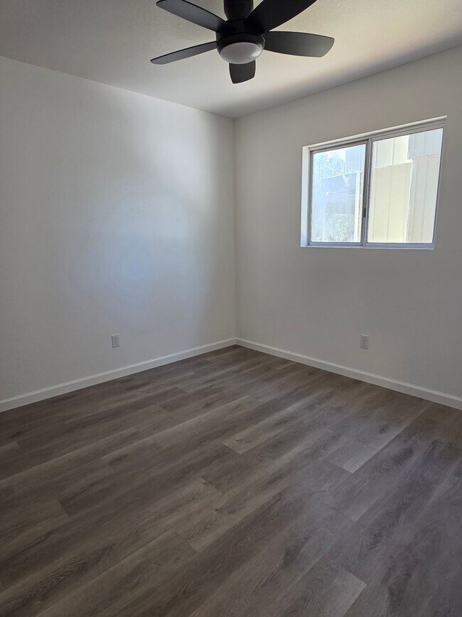 Building Photo - 24508 CA-108