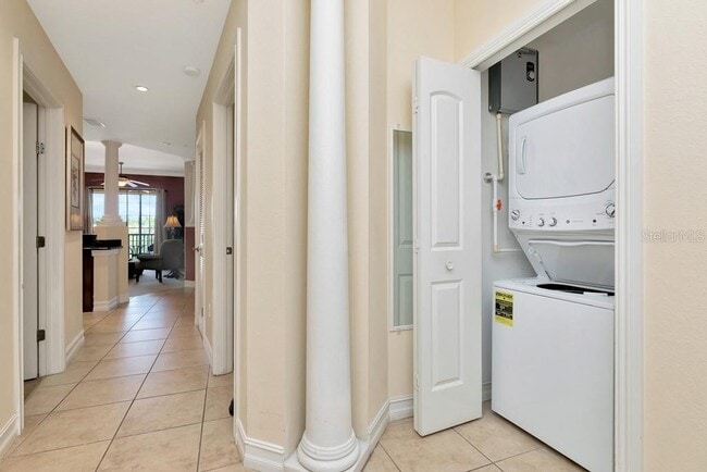 Building Photo - 13941 Clubhouse Dr