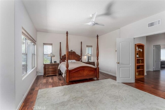 Building Photo - 7371 Westcliff Dr