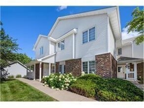 Building Photo - 3563 Blue Jay Way