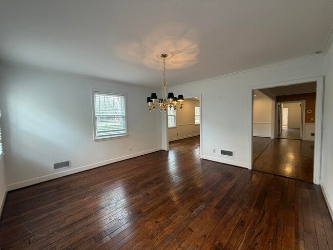 Building Photo - 115 Adams Ave