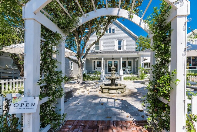 Building Photo - 27 Old Mission Ave