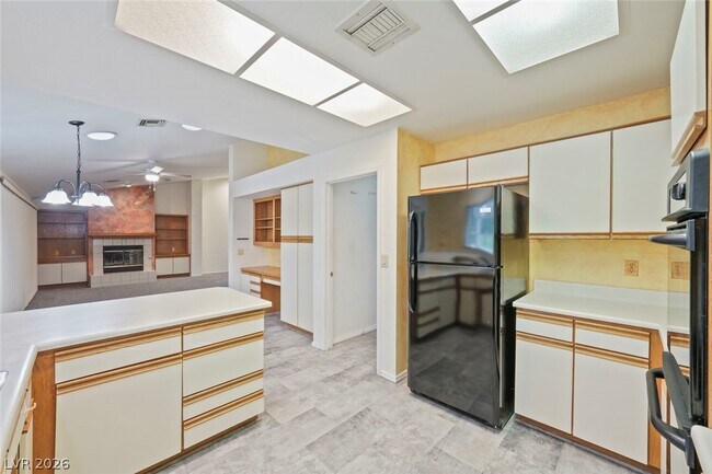 Building Photo - 3009 Linkview Dr