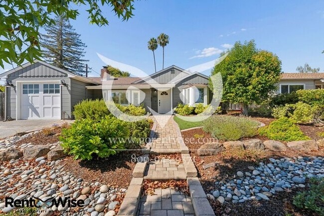 Building Photo - Short term lease only