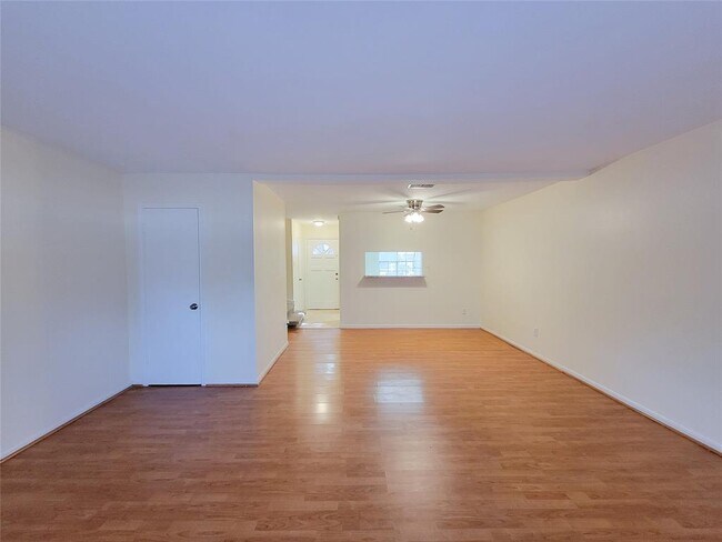 Building Photo - 14333 Memorial Dr