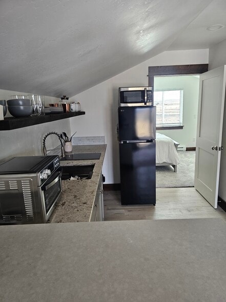 Building Photo - 720 Farmall Ln