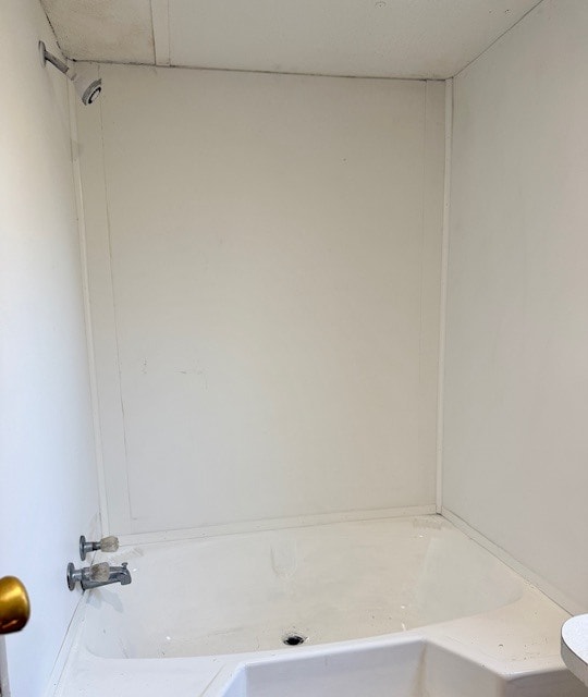 Building Photo - 205 W Conyers Ave