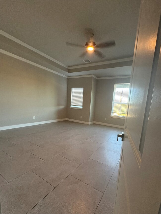 Building Photo - 3732 Seabrook St